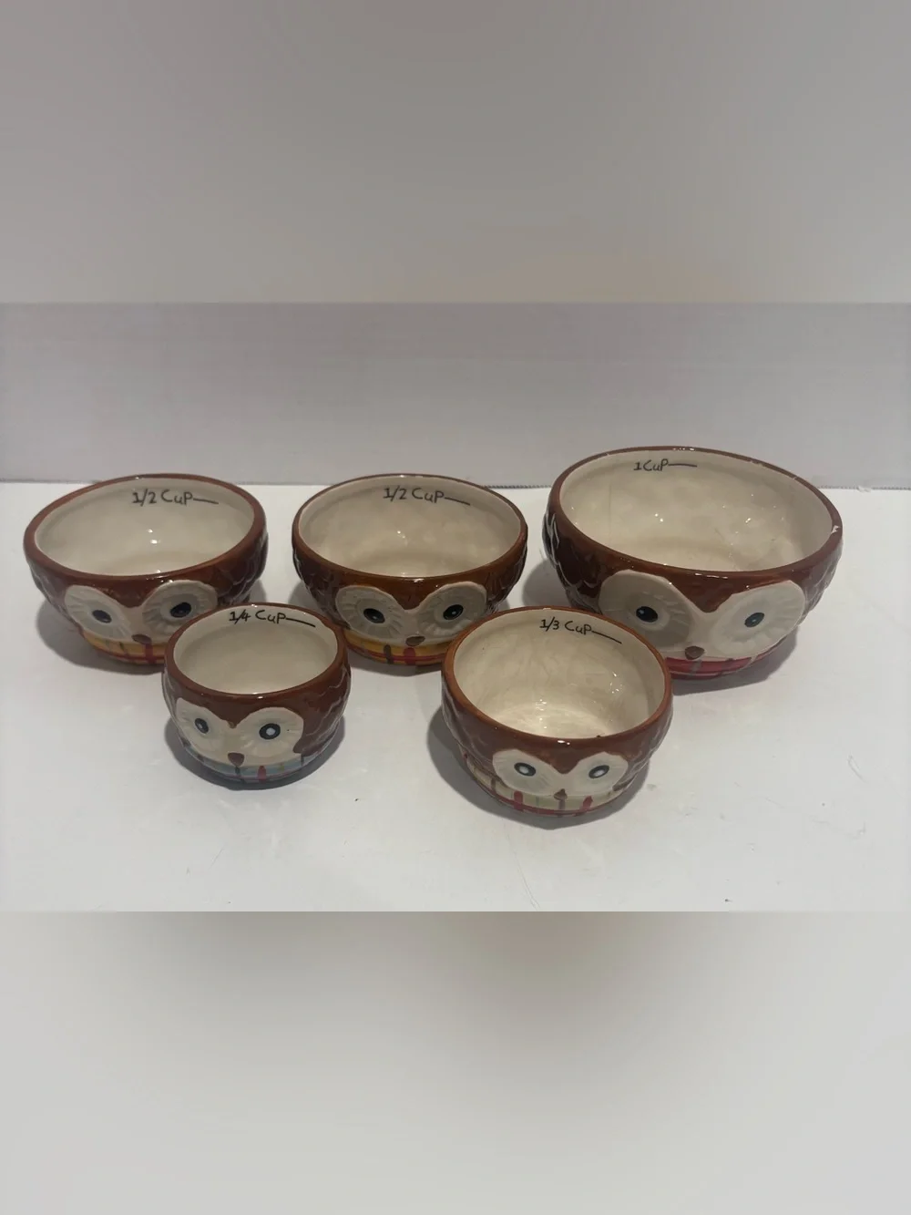 Pier 1 Owl Ceramic Measuring Set in Brown and Cream with Red Accent